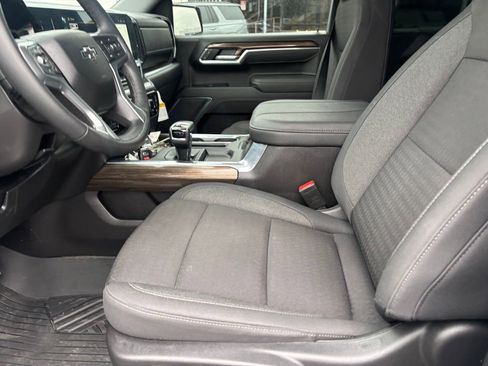 Used 2025 Chevrolet Silverado 1500 LT Trail Boss w/ Protection Package image 10