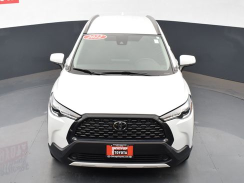Used 2022 Toyota Corolla Cross LE image 23
