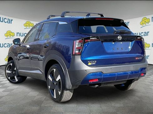 Used 2025 Nissan Kicks SR image 4