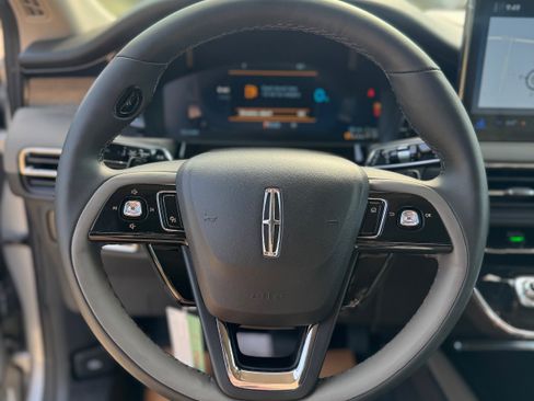 New 2024 Lincoln Corsair Grand Touring w/ Equipment Group 301A image 28