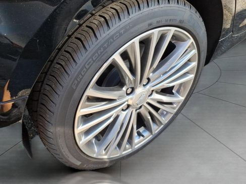 Used 2025 Cadillac CT4 Premium Luxury image 6