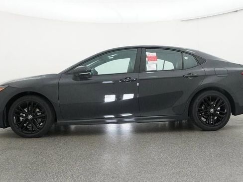 New 2026 Toyota Camry SE image 19