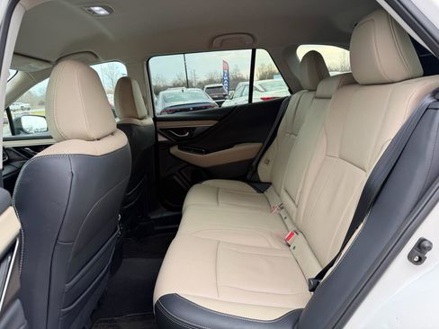 Used 2023 Subaru Outback Limited image 18