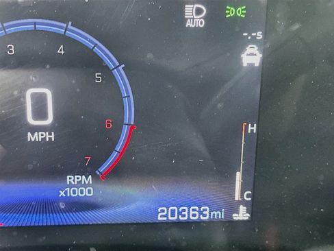 Used 2025 Chevrolet TrailBlazer LT w/ Driver Confidence Package FWD image 19