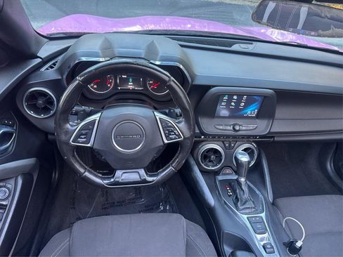 Used 2018 Chevrolet Camaro LT image 14
