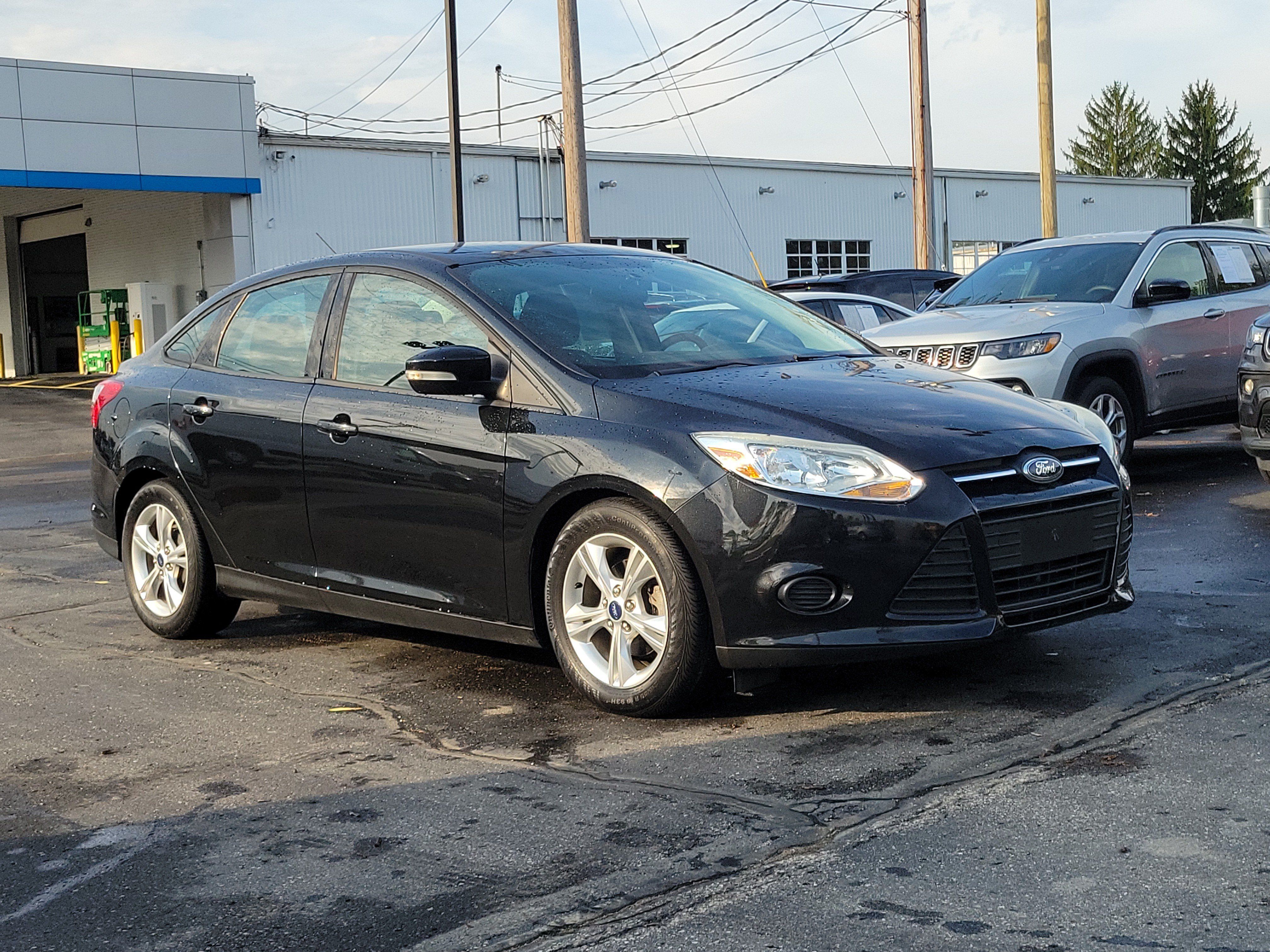 Used 2014 Ford Focus SE FWD image 31