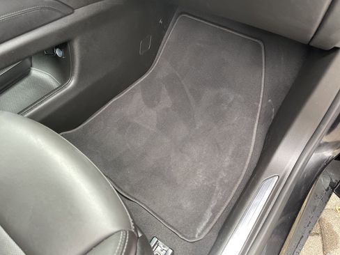 Certified 2025 Cadillac XT5 Premium Luxury image 40