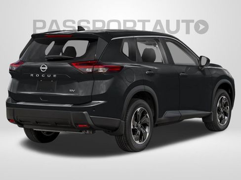 Used 2025 Nissan Rogue SV AWD/4WD image 2