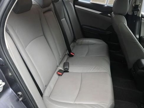 Used 2017 Honda Civic Touring image 24