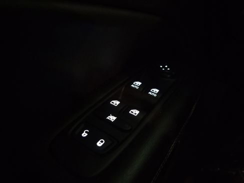 Used 2020 Jeep Compass High Altitude image 22