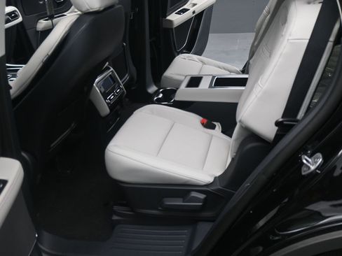 Used 2025 Lincoln Aviator Reserve w/ Illumination Package image 14