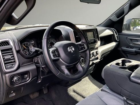 Used 2022 RAM 1500 Big Horn AWD/4WD image 17