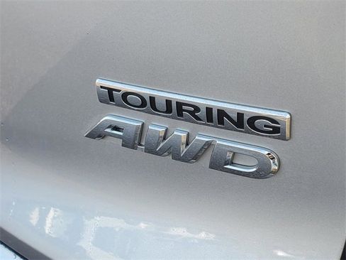 Used 2019 Honda Pilot Touring image 7