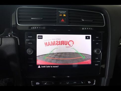 Used 2018 Volkswagen Golf SEL image 29