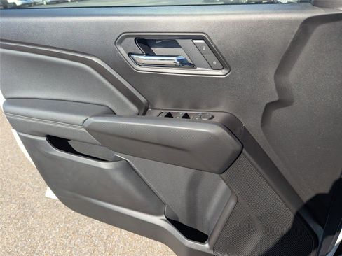 New 2026 GMC Canyon Elevation w/ Convenience Package image 17