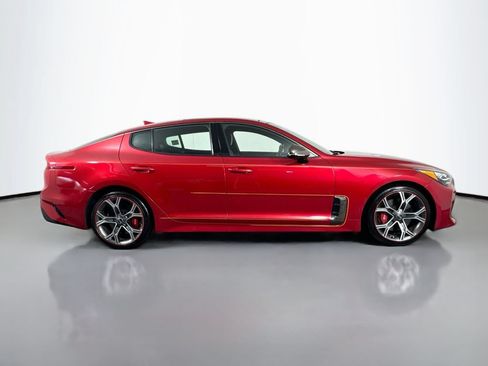 Used 2018 Kia Stinger GT2 RWD image 4