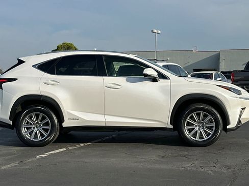 Used 2018 Lexus NX 300h AWD image 6