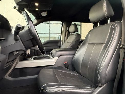 Used 2022 Ford F450 Lariat w/ FX4 Off-Road Package image 9