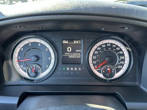 Used 2024 RAM 1500 Classic SLT image 18