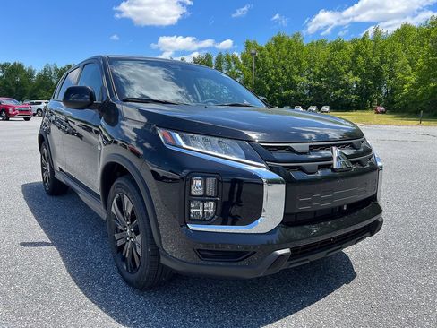 New 2026 Mitsubishi Outlander Sport LE AWD/4WD image 9