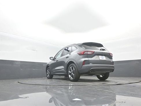 Certified 2023 Ford Escape ST-Line w/ Tech Pack #1 image 34