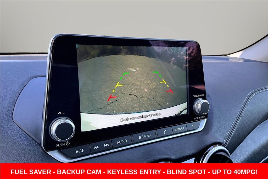 Used 2024 Nissan Sentra SV FWD image 16