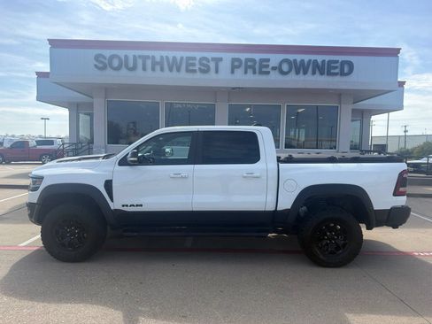 Used 2022 RAM 1500 TRX w/ TRX Level 2 Equipment Group AWD/4WD image 8
