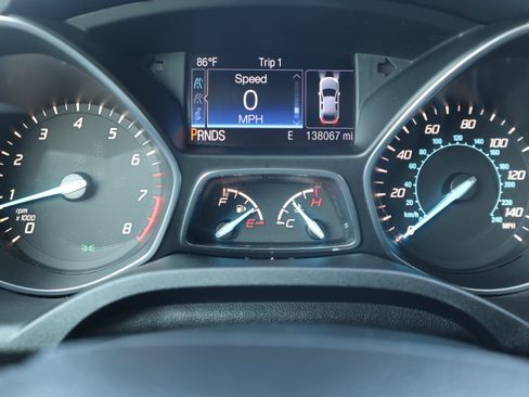 Used 2014 Ford Escape Titanium w/ Equipment Group 401A FWD image 16