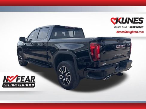 Used 2024 GMC Sierra 1500 AT4 w/ Technology Package AWD/4WD image 13