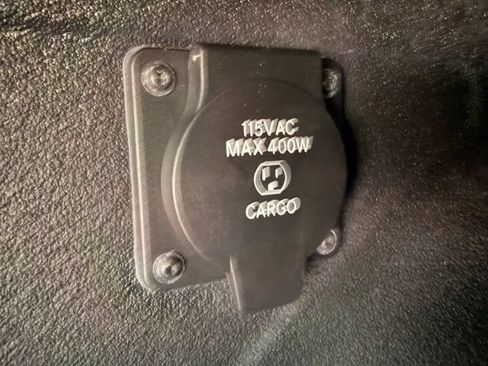 Used 2025 RAM 2500 Tradesman AWD/4WD image 11