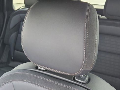 New 2025 Lincoln Nautilus Reserve w/ Jet Appearance Package image 14