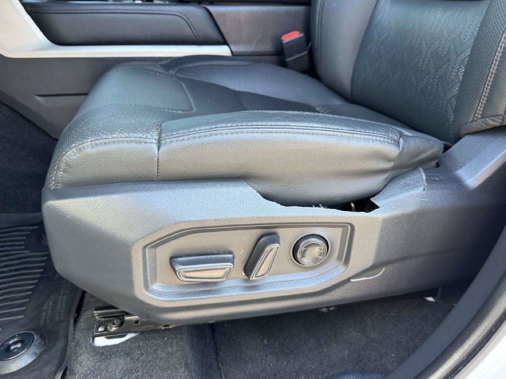 Used 2023 Toyota Tundra Limited AWD/4WD image 20