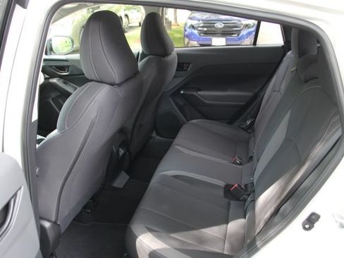 Used 2025 Subaru Crosstrek 2.5i Premium AWD/4WD image 33