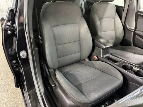 Used 2018 Chevrolet Cruze LT w/ Convenience Package FWD image 20