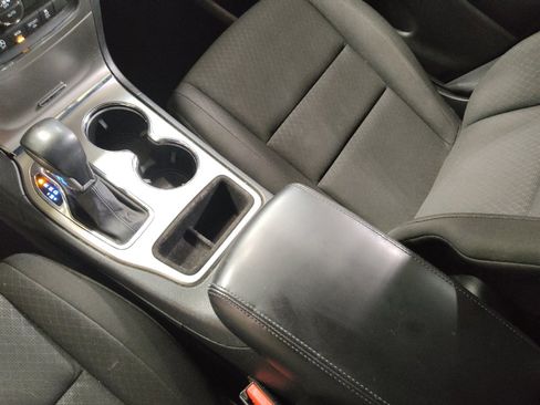 Used 2018 Jeep Grand Cherokee Laredo RWD image 26
