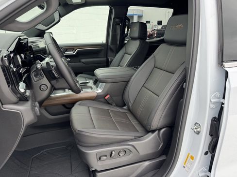 New 2026 Chevrolet Silverado 1500 High Country image 19