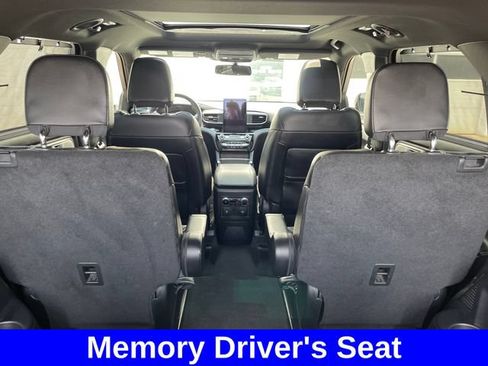 Used 2023 Ford Explorer ST w/ Equipment Group 401A AWD/4WD image 32