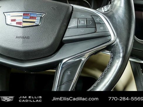 Used 2019 Cadillac XT5 Luxury image 12
