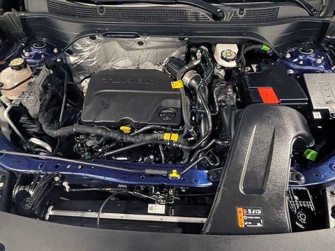 Used 2024 Chevrolet Trax LS w/ LS Convenience Package image 36