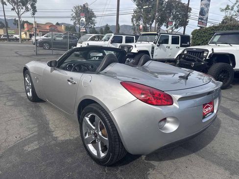 Used 2008 Pontiac Solstice Convertible w/ Premium Package RWD image 8