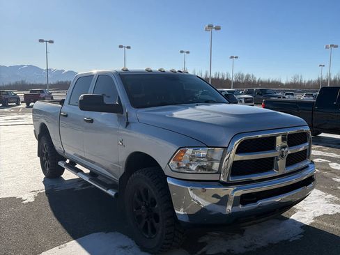 Used 2018 RAM 2500 Tradesman w/ Chrome Appearance Group image 2