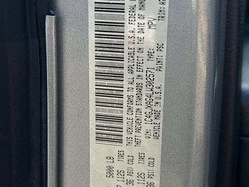 Used 2020 Jeep Wrangler Sport image 32