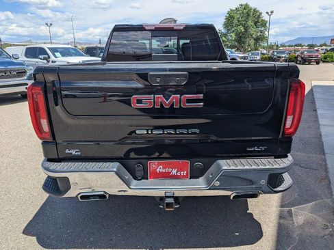Used 2019 GMC Sierra 1500 SLT w/ SLT Premium Plus Package AWD/4WD image 4