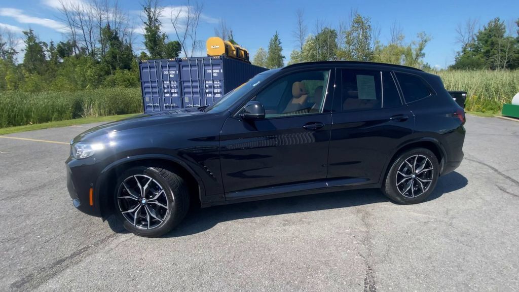 Used 2023 BMW X3 M40i AWD/4WD image 5