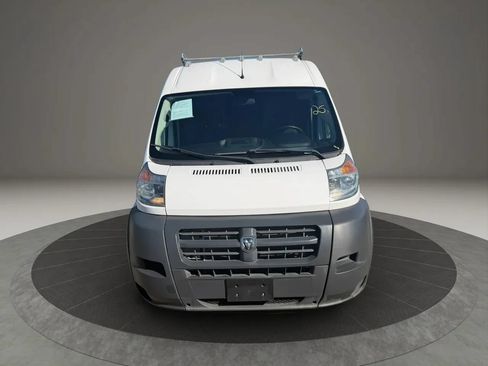 Used 2018 RAM ProMaster 2500 FWD image 2