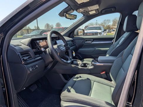 New 2026 GMC Terrain AT4 w/ Convenience Package III AWD/4WD image 37