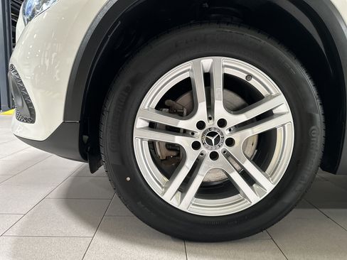 Certified 2023 Mercedes-Benz GLA 250 4MATIC image 11
