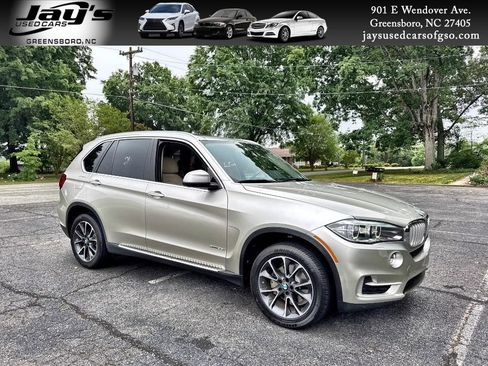 Used 2015 BMW X5 xDrive35i AWD/4WD image 1