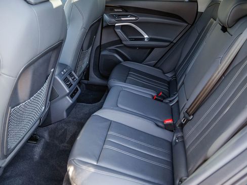 Certified 2025 Audi Q5 Premium Plus w/ Premium Plus image 20