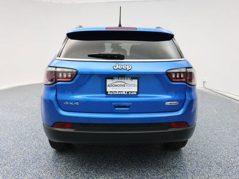 Used 2022 Jeep Compass Latitude w/ Convenience Group image 4